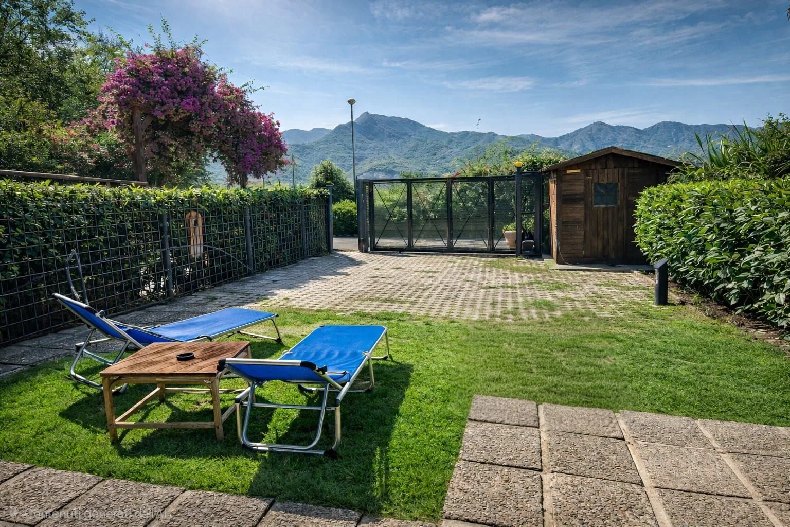 Giardino e vista sulle montagne